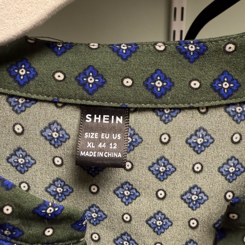 Three SHEIN Tops - Picture 4 of 10